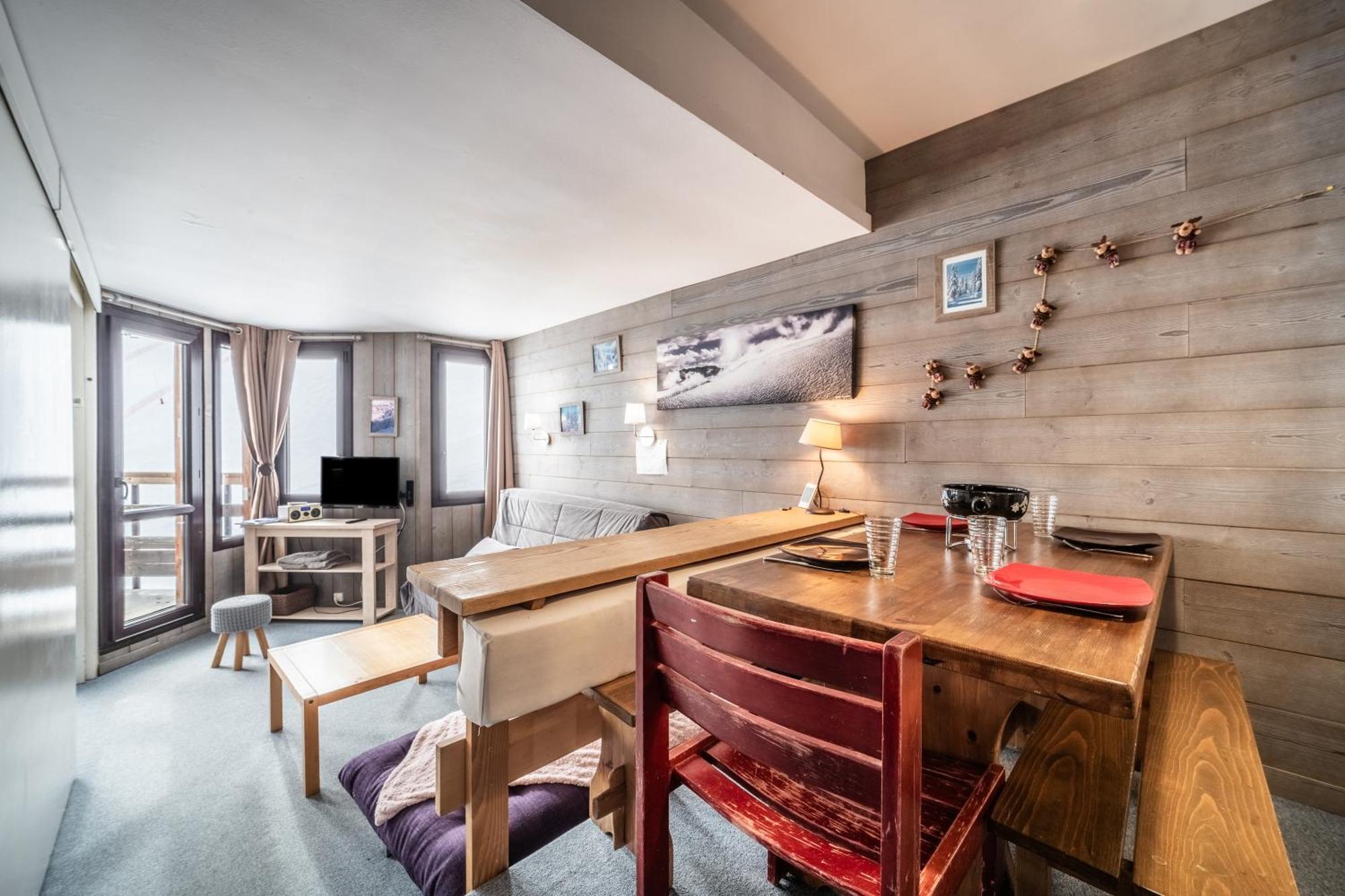 Apartment - Pas Du - *